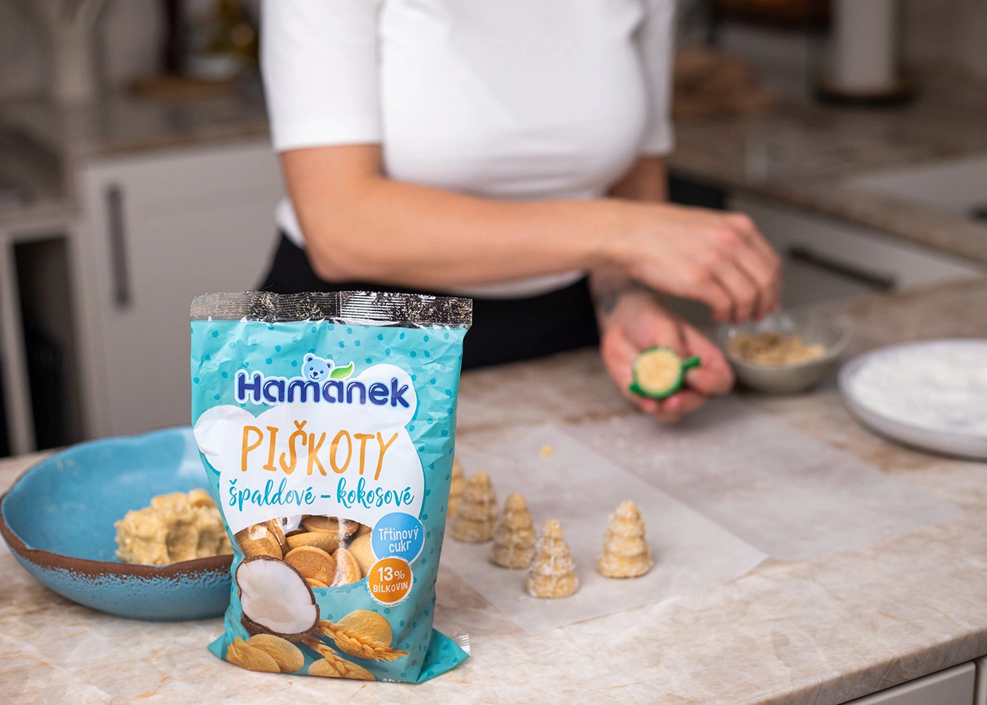 Zasněžen&eacute; stromečky z kokosov&yacute;ch pi&scaron;kotů Ham&aacute;nek